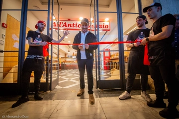 “All'Antico Vinaio” torna a Firenze e apre alla stazione Santa Maria Novella