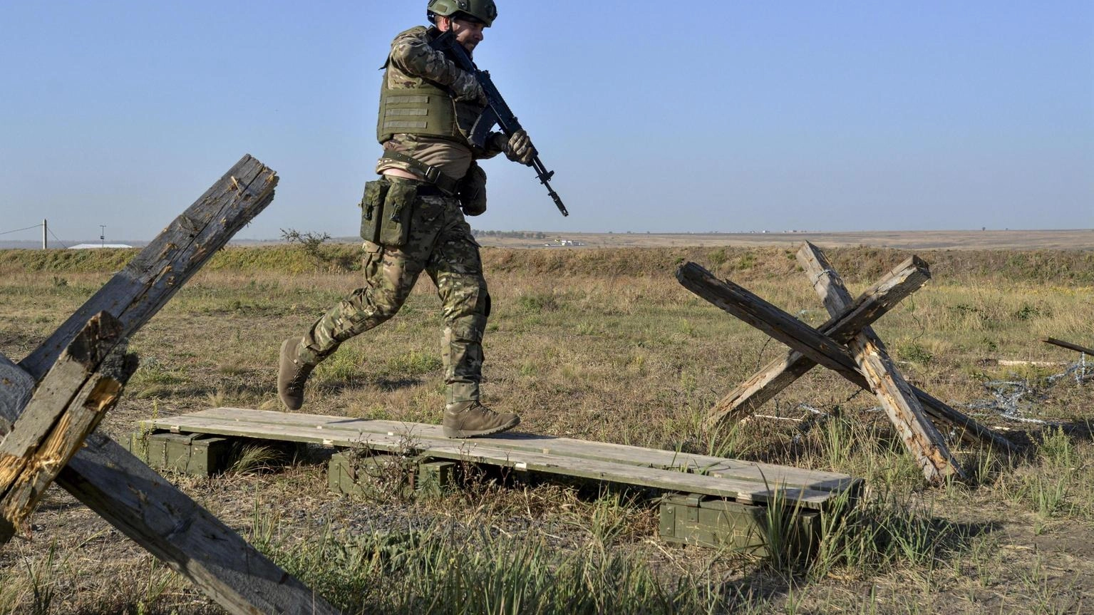 Mosca, 'catturato un altro villaggio ucraino nel Donetsk'