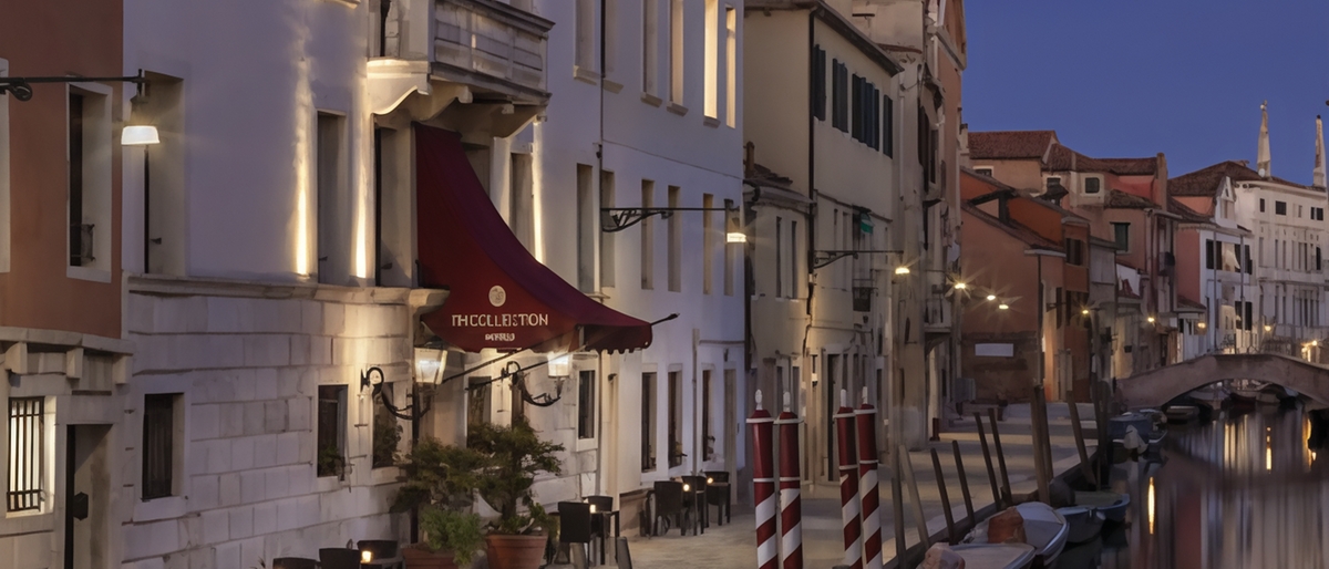 Atmosfere veneziane. L’hotel con molo privato e vista sulla laguna