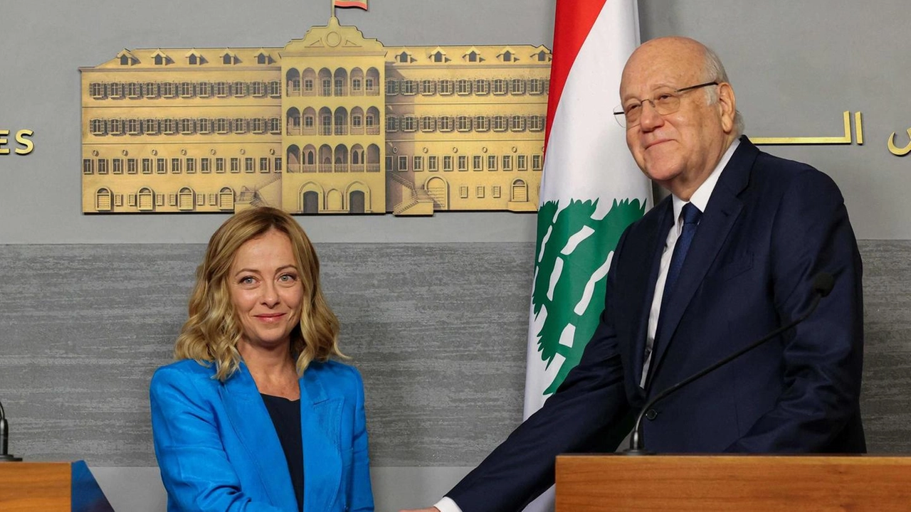 La presidente del Consiglio Giorgia Meloni ha assicurato il pieno sostegno dell’Italia al Libano del premier. Najib Mikati