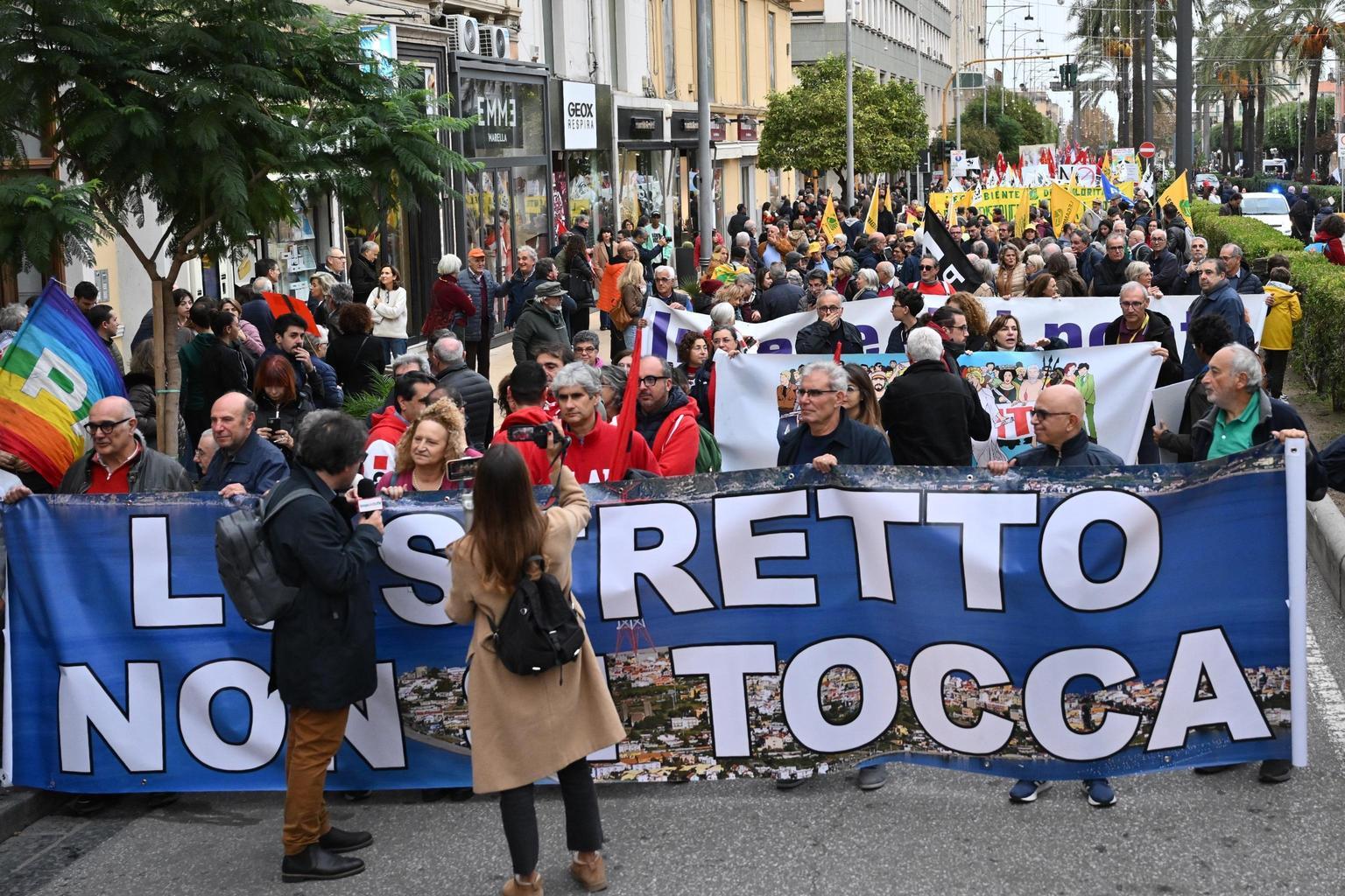 Lega Messina: Mozione contro i cortei squadristi e per la sicurezza cittadina