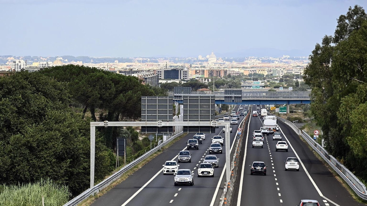 Autostrade per l'Italia e Renault collaborano per sviluppare l'infrastruttura di ricarica rapida, con Mobilize che acquisisce una quota in Free To X.