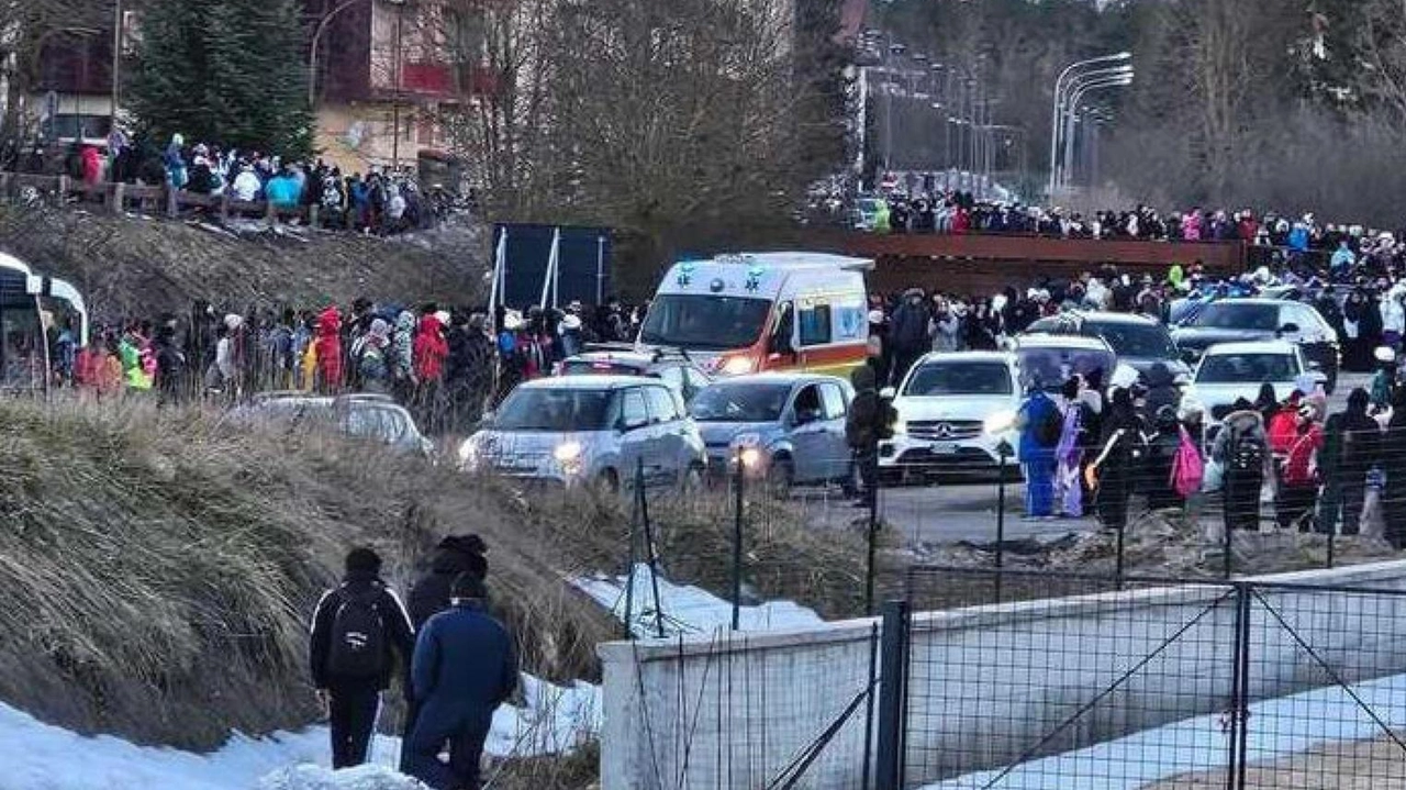 La situazione a Roccaraso domenica 26 gennaio quando sono arrivati ben 220 pullman turistici