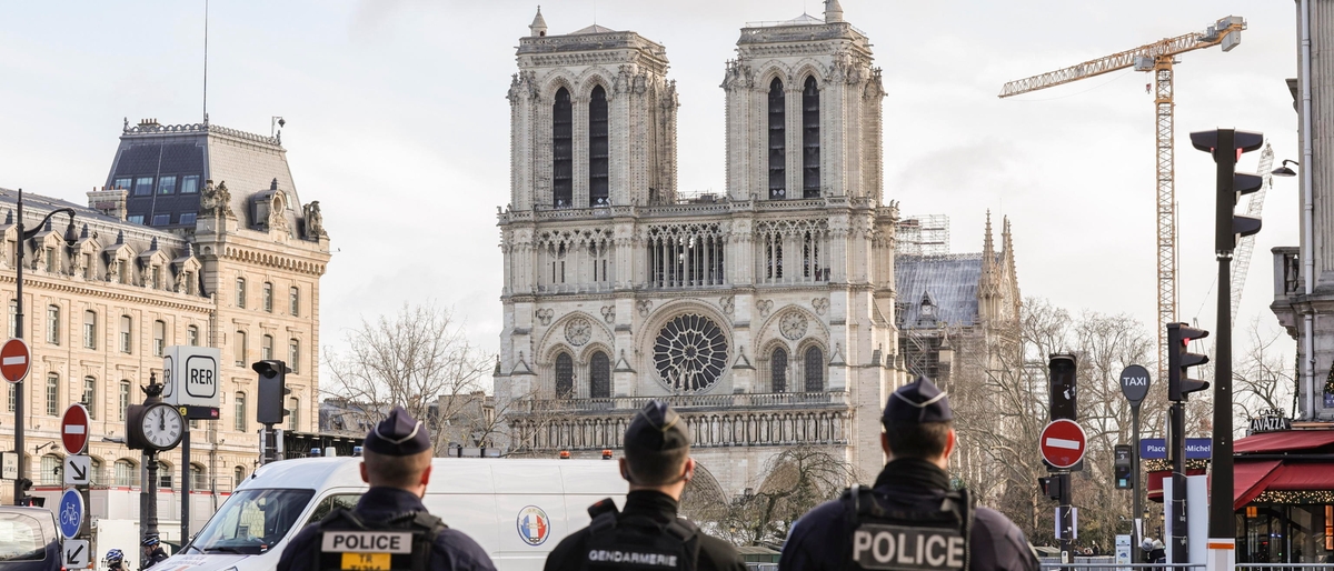 I dettagli dell'inaugurazione di Notre Dame. Anche Elon Musk e il principe William alla riapertura