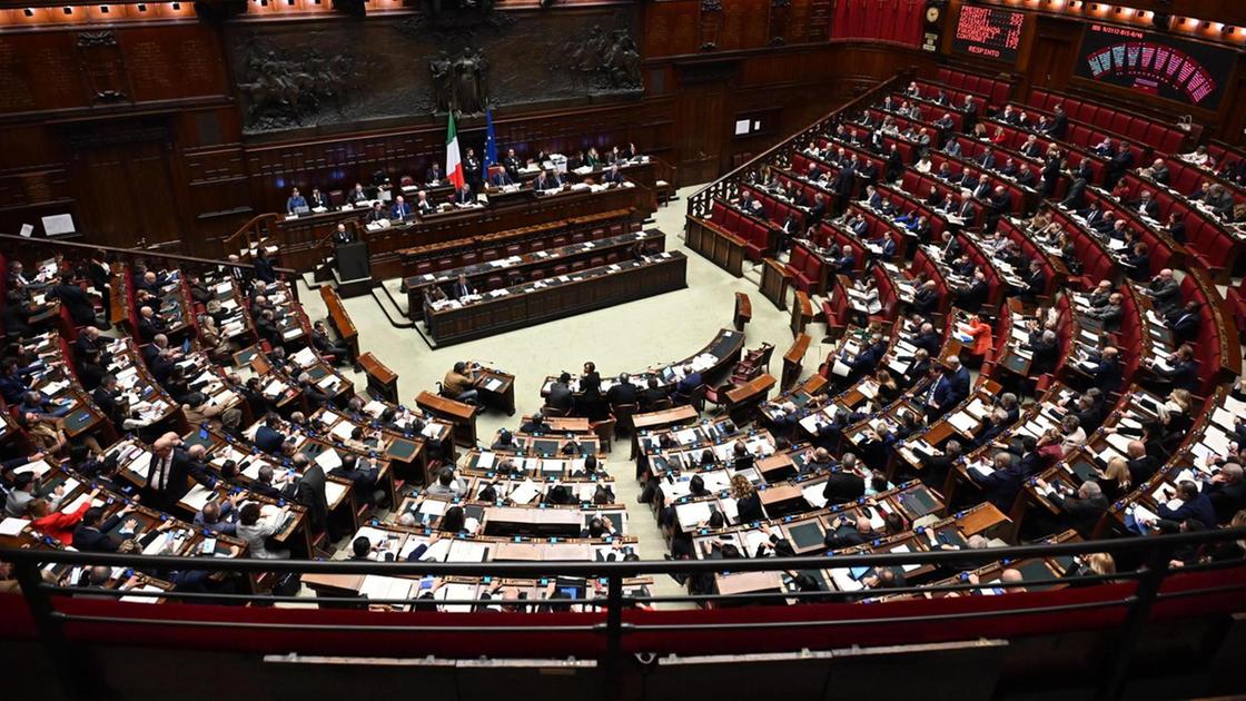 M5s in massa alla Camera sul dl cultura: focus sul caso Almasri