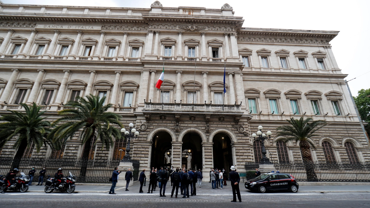 Palazzo Koch sede della Banca d’Italia in via Nazionale a Roma (Ansa)