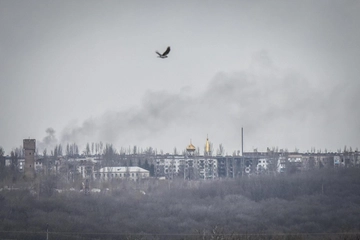 Ucraina, gli Usa: la Russia impiega armi chimiche vietate. “Carbonizzata” la città di Chasiv Char