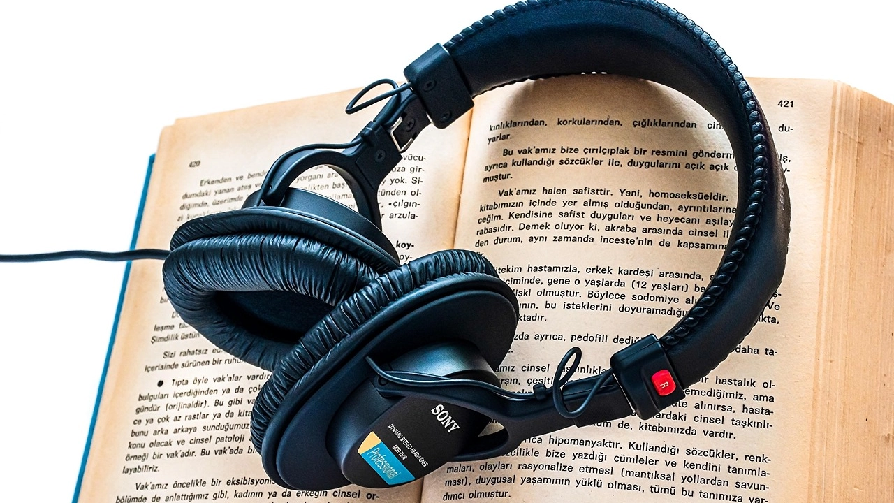 Aumentano gli italiani che usano gli audiolibri