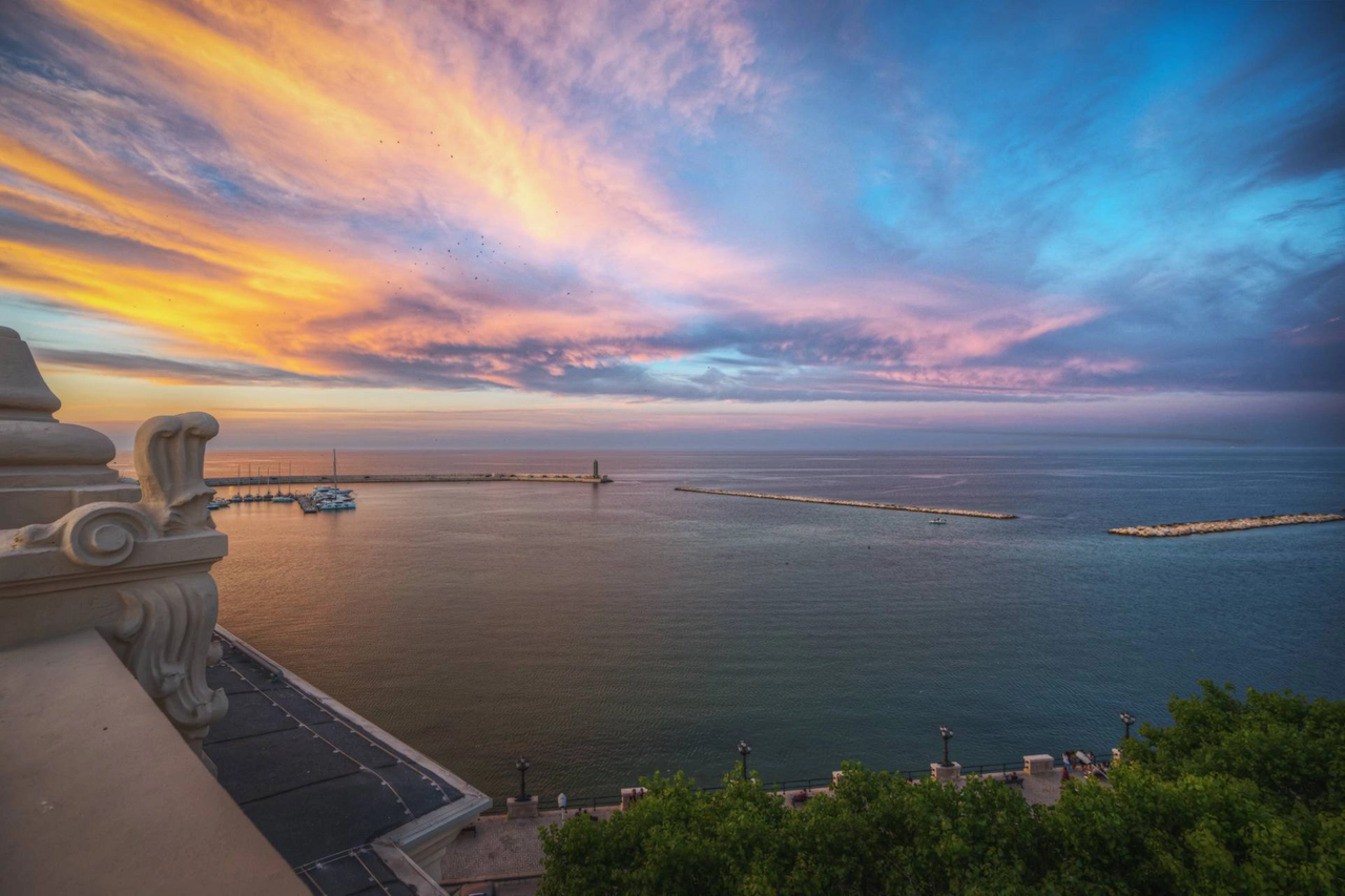 Lungo mare di Bari, tramonto