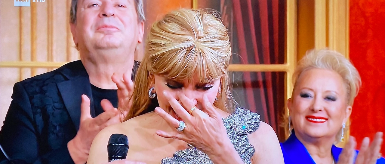 Ballando con le Stelle, l’annuncio shock di Pasquale La Rocca e le lacrime di Milly Carlucci