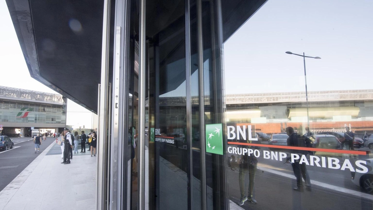 BNL chiude il trimestre con utile pre tasse raddoppiato, crescita depositi del 2,1% e raccolta netta Private Banking a 1,9 miliardi.