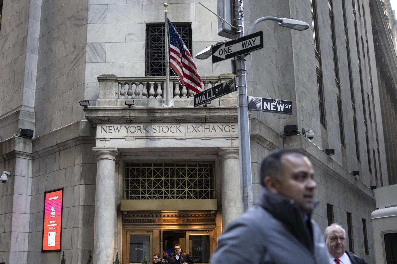 Wall Street apre negativa, Dj -0,94%, Nasdaq -1,13%