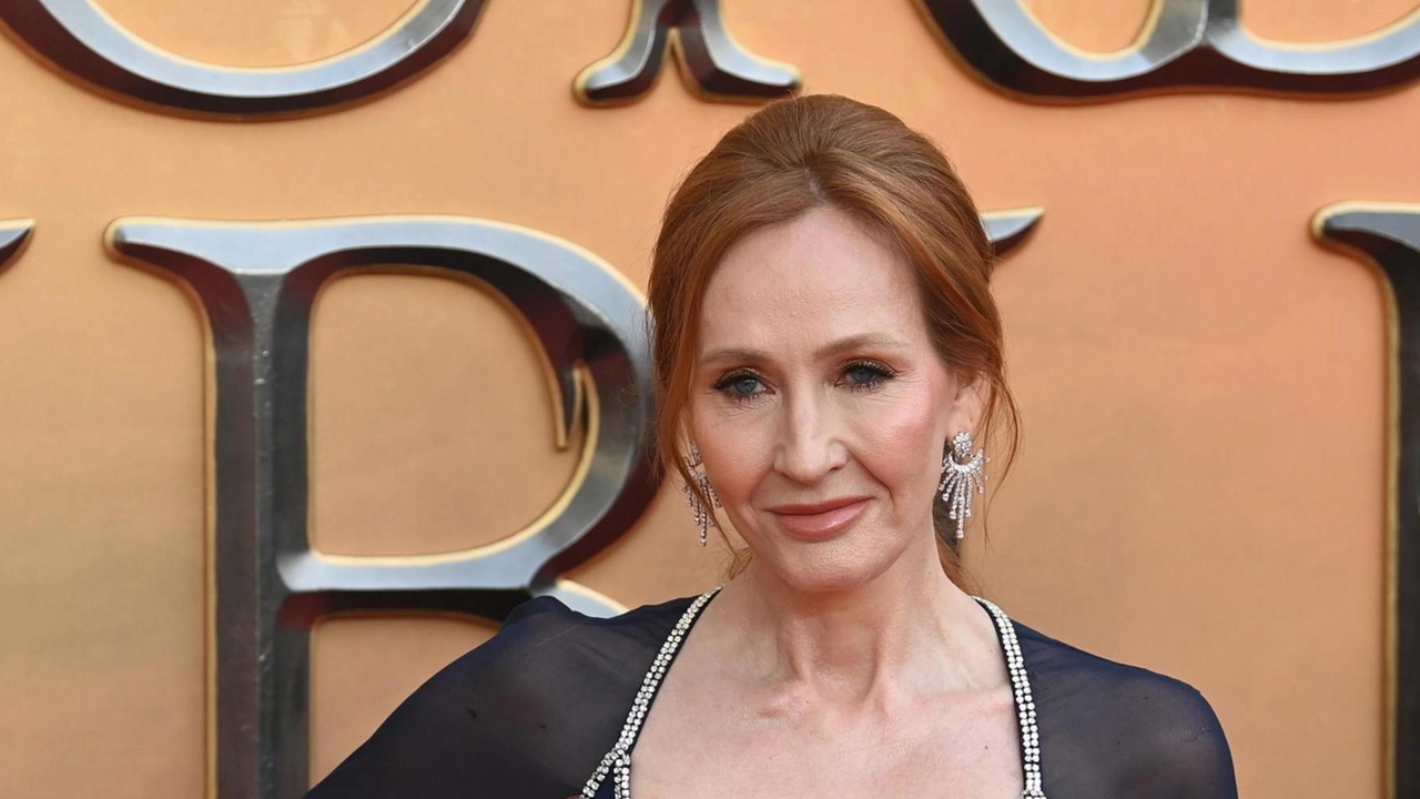 J. K. Rowling, 59 anni, è l’autrice della fortunatissima saga fantasy Harry Potter