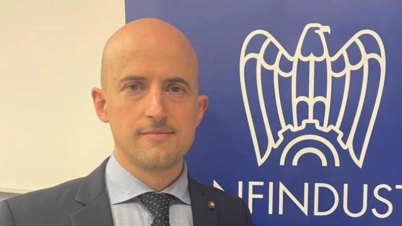 STRATEGIE DI SVILUPPO Roberto Cardinali, presidente di Confindustria Marche: «La politica industriale va rafforzata con una progettualità nel medio e lungo periodo. Abbiamo bisogno di un coordinamento delle politiche industriali ai diversi livelli istituzionali, dall’Europa allo Stato e alla Regione, con una visione almeno di medio termine»