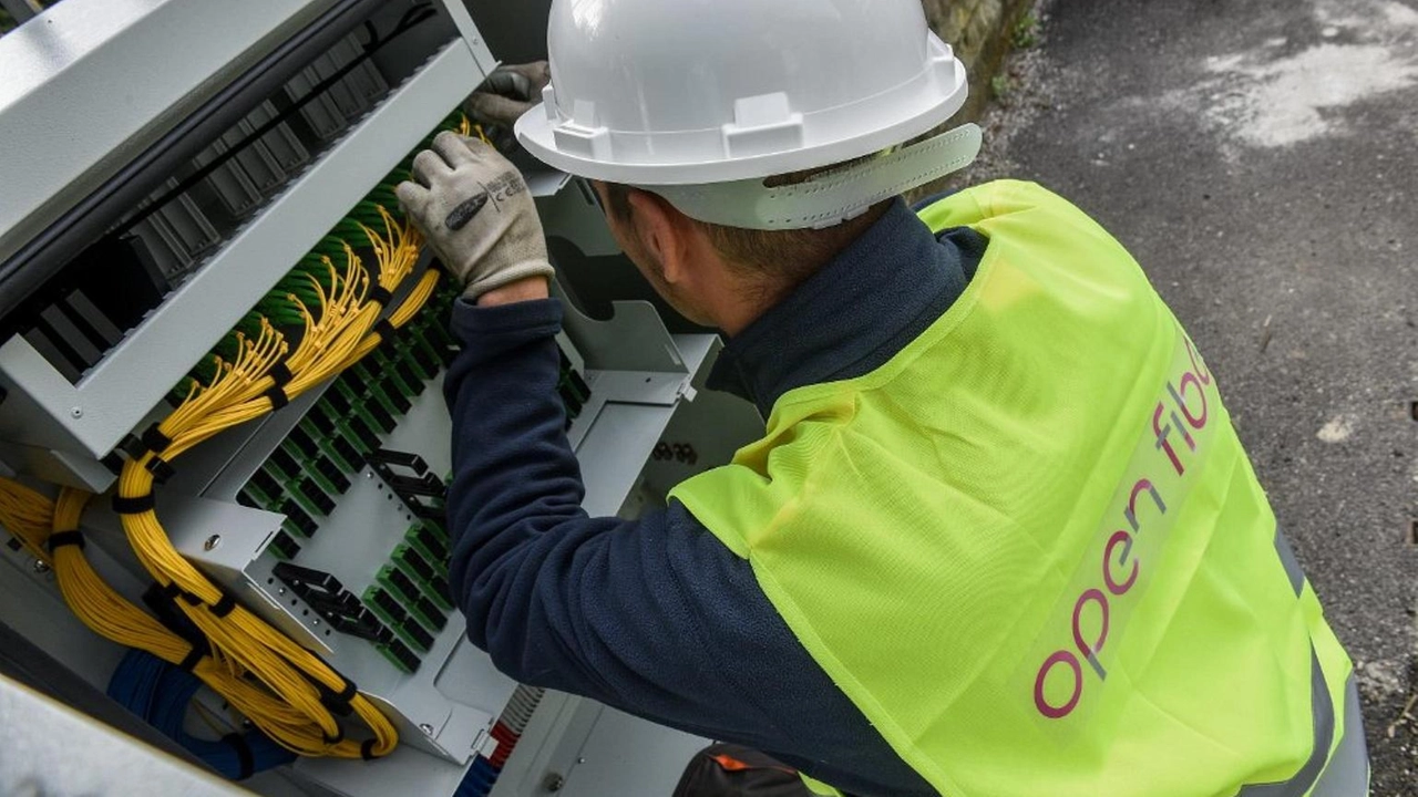 Open Fiber espande la rete in Friuli Venezia Giulia con oltre 3000 km di fibra, migliorando la connettività pubblica.