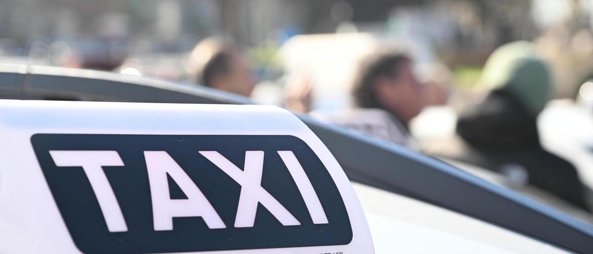 Consulta,illegittima residenza nella Regione per taxi-Ncc