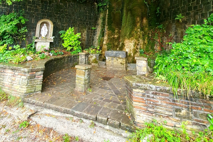 La fonte dell'Eremo di San Liberato