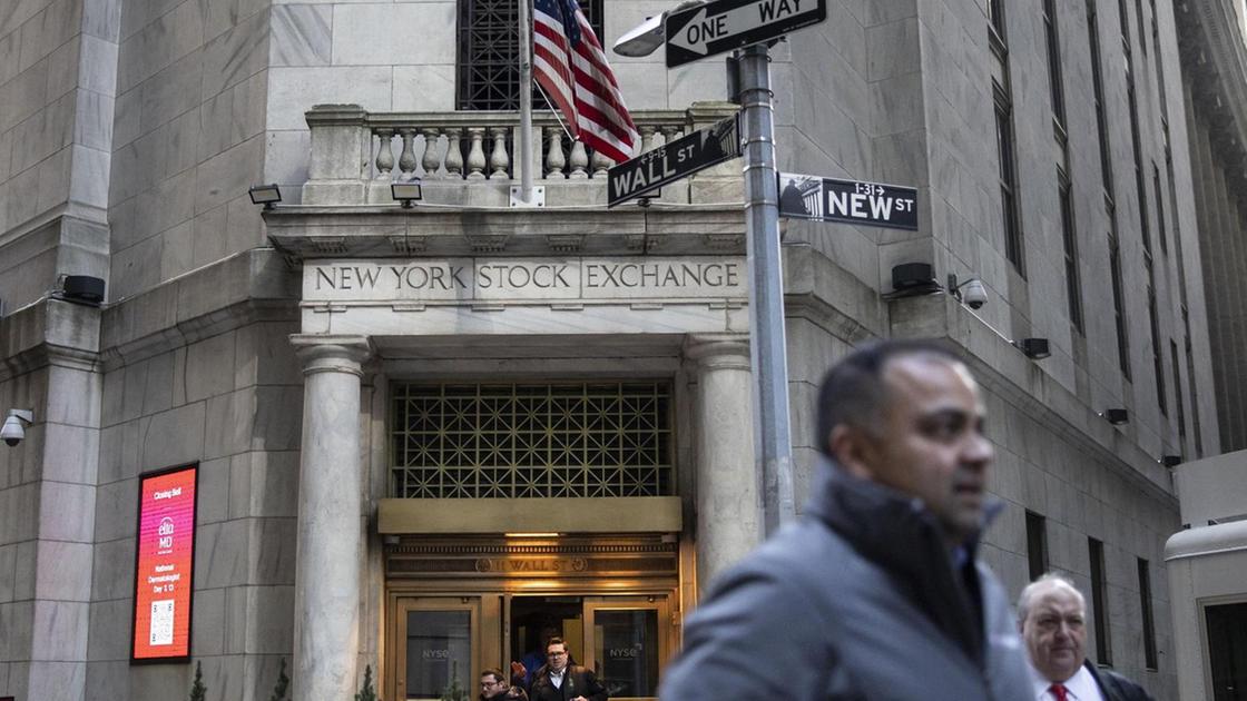 Wall Street apre negativa, Dj  0,94%, Nasdaq  1,13%