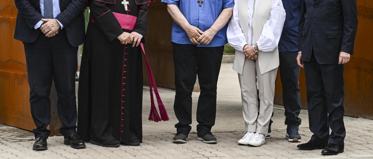 Il Presidente Mattarella visita Parco Verde: sostegno alla riqualificazione e lotta alla camorra