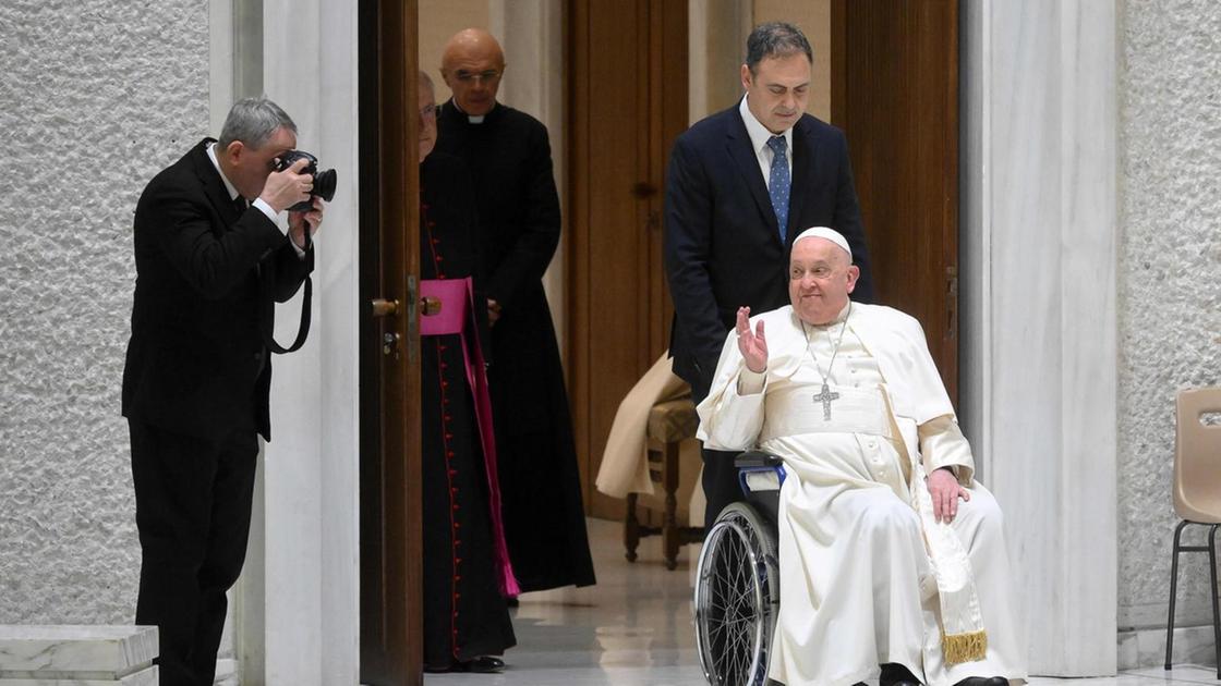 Papa Francesco: Terzo anniversario della guerra in Ucraina, un dolore per l