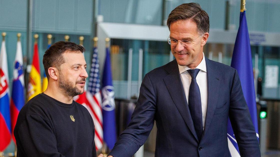 Nato: Rutte invita Zelensky a riparare i rapporti con Trump per la pace in Ucraina