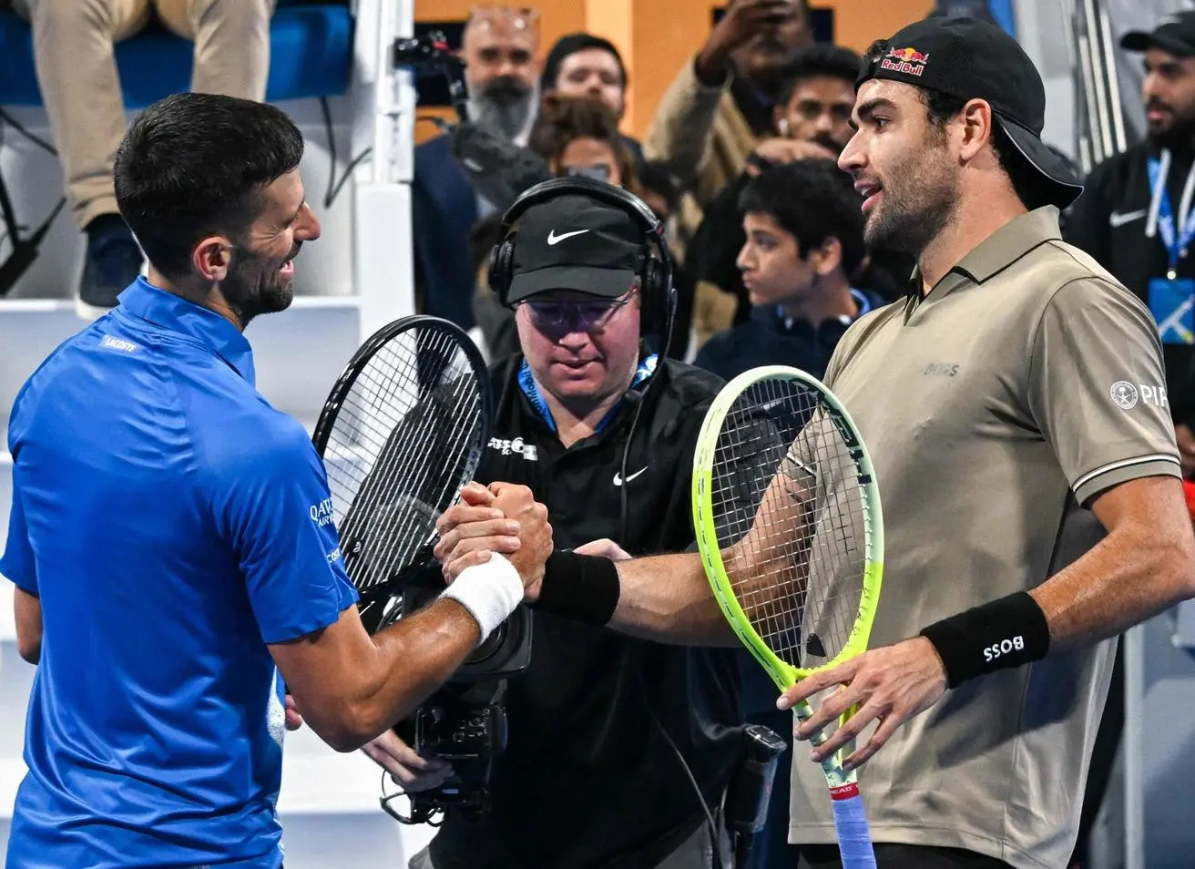 All’Apt di Doha il fuoriclasse serbo esce ai sedicesimi. Berrettini piccona Nole: "Sognavo di batterlo»