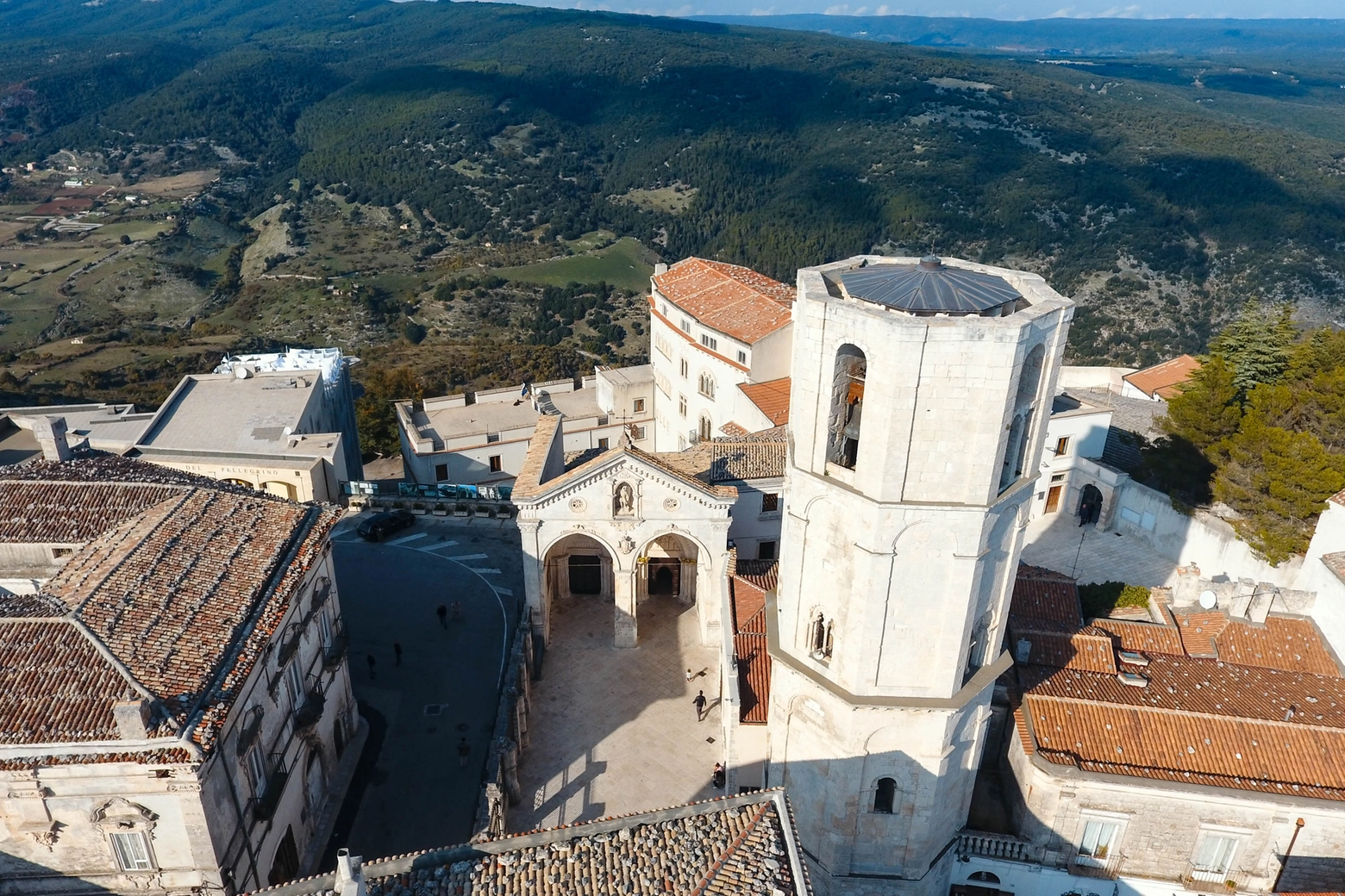 Monte Sant'Angelo_Santuario San Michele Arcangelo