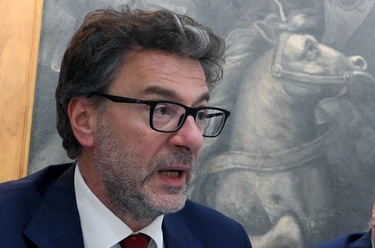 La mossa di Giorgetti sul Catasto. Tasse più alte per chi ha usato il bonus