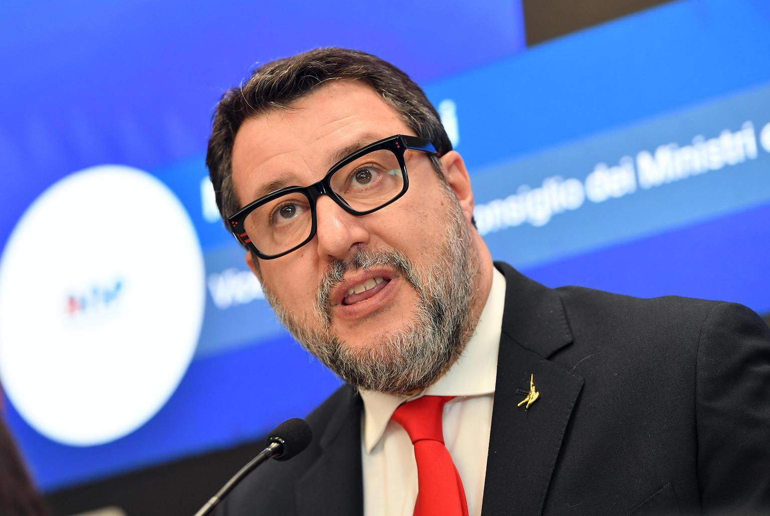 Lega: Fiducia nei vertici dell'Intelligence tra carte riservate e regolamenti di conti