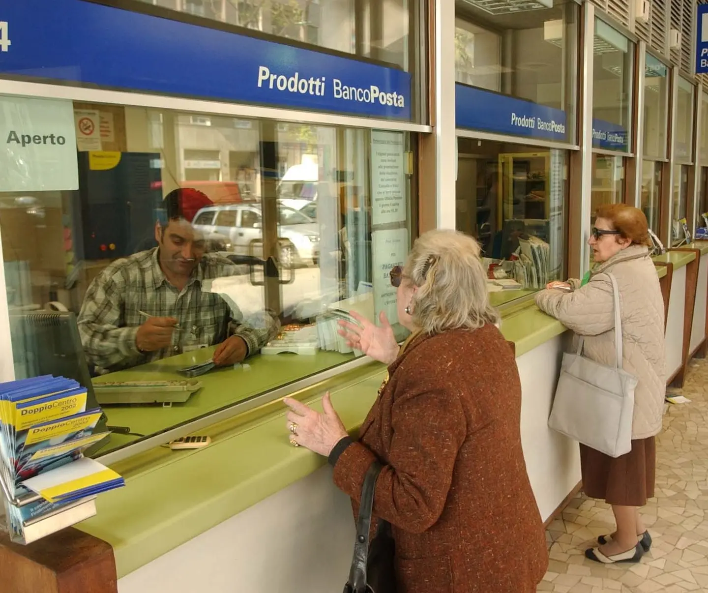 Quando pagano le pensioni a gennaio 2025? Conguagli e aumenti: sorprese nel rateo