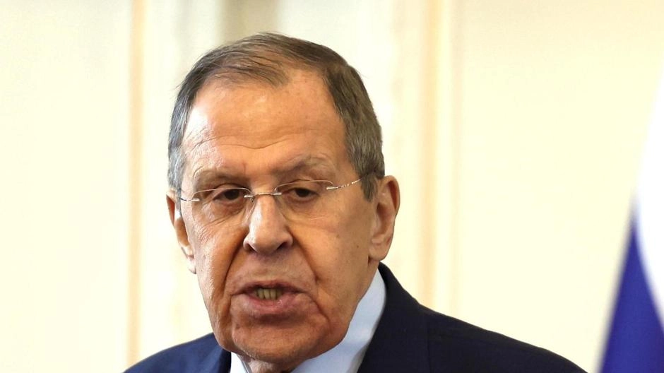 Il ministro degli Esteri russo, Sergej Lavrov ha bocciato il dispiegamento di truppe europee in Ucraina