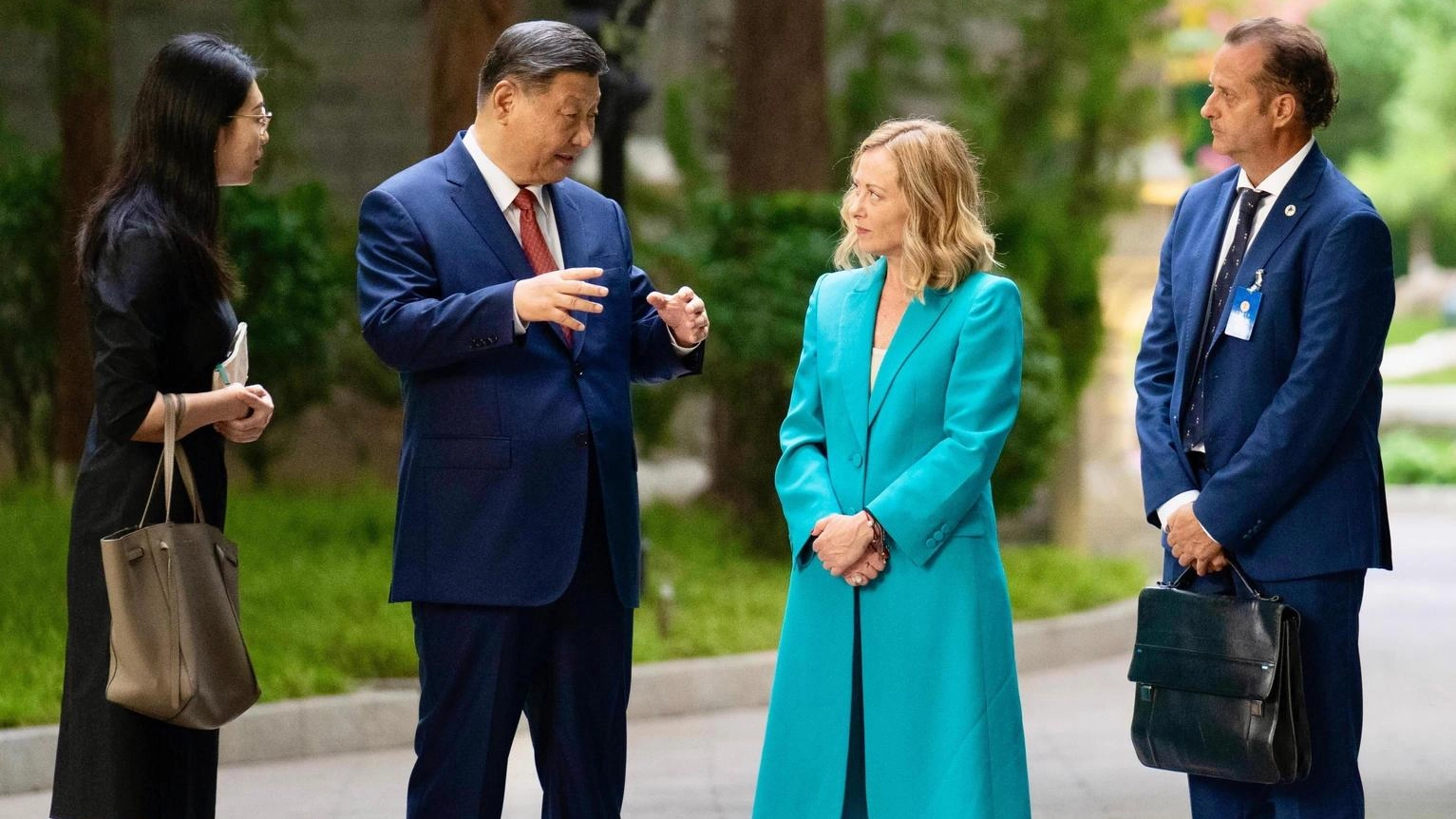 Meloni incontra Xi Jinping. Nuovo patto dopo la Via della Seta: "Garantire pace e libero scambio"
