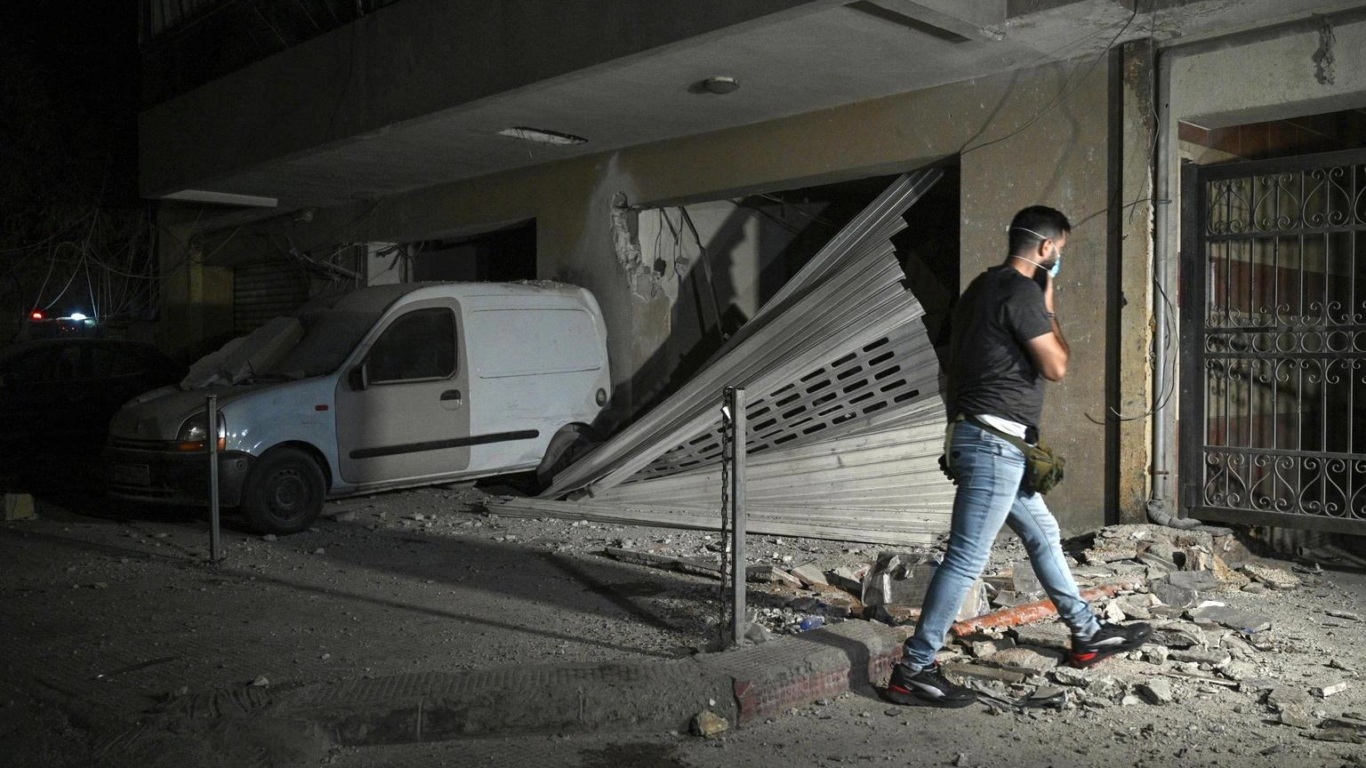 Israele conferma, 'attacco mirato a Beirut'