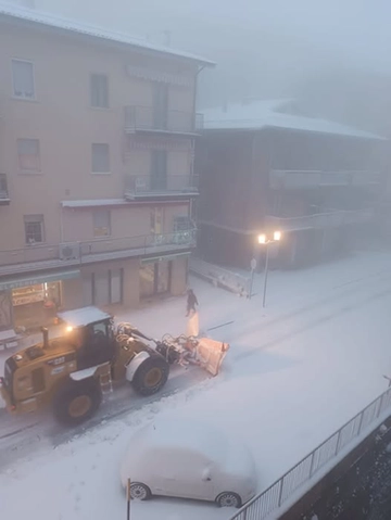 Freddo polare e neve, che tempo farà a Natale. Occhio all’Adriatic Snow Effect