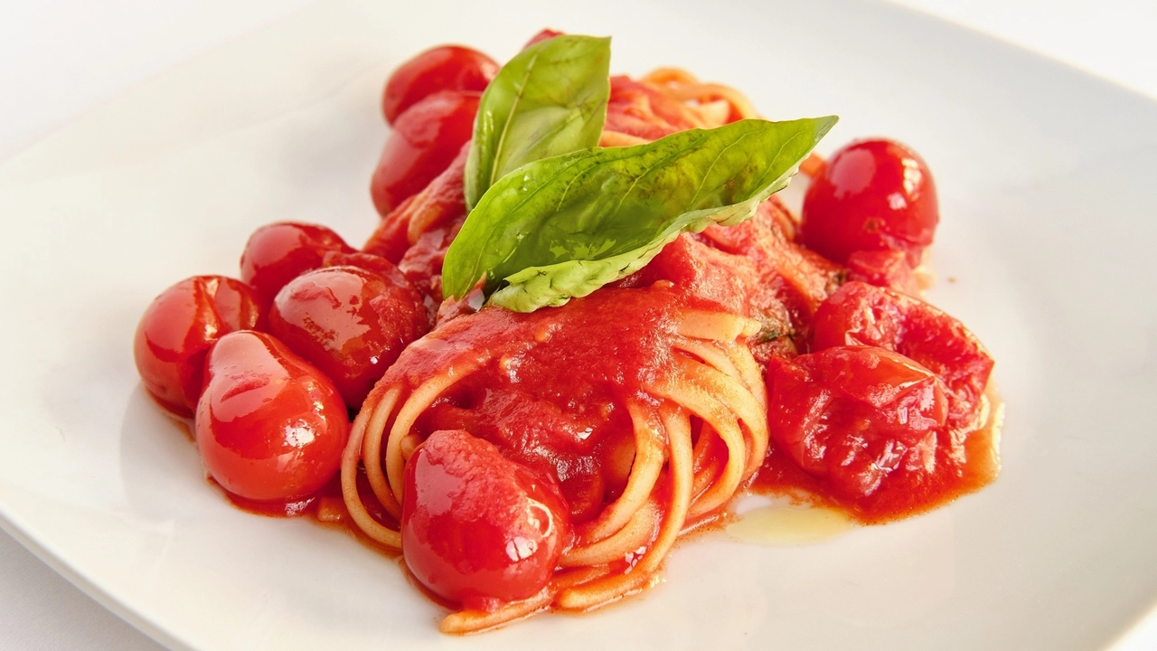 ‘O Scarpariello del Principe: le linguine al pomodoro secondo tradizione