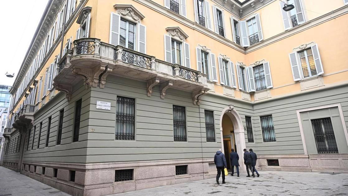 Monte dei Paschi di Siena tenta la scalata a Mediobanca: offerta da 13,3 miliardi di euro