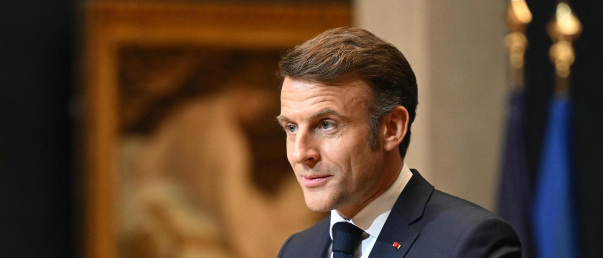 Macron, 'l'Ue sui dazi dovrà farsi rispettare e reagire'