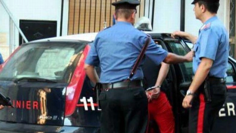 Violenza sessuale: i carabinieri hanno arrestato il 40enne che ha abusato della bimba di 8 anni