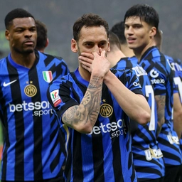 Inter-Lazio 2-0, (super) Arnautovic e Calhanoglu: sarà derby in semifinale