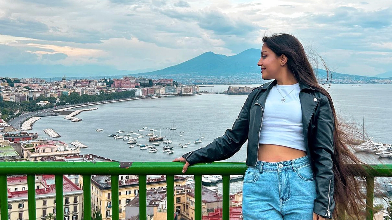Vida Shahvalad a Napoli (foto Instagram)