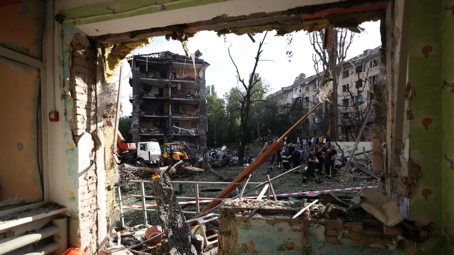 Bombardamenti a tappeto sulle città ucraine