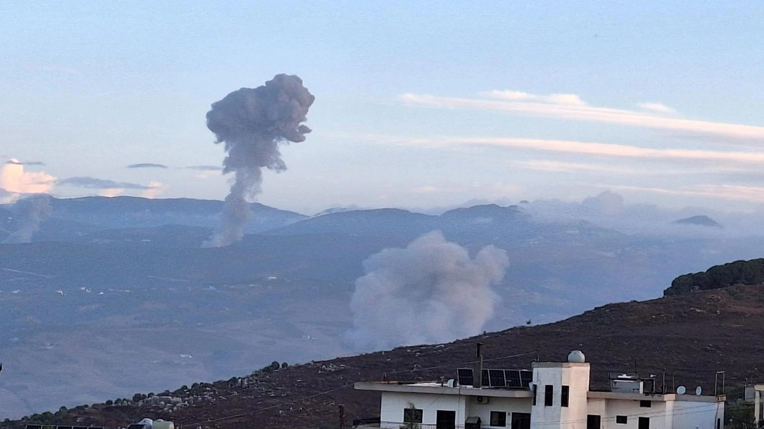 Israele, attacchi su larga scala nella valle della Bekaa