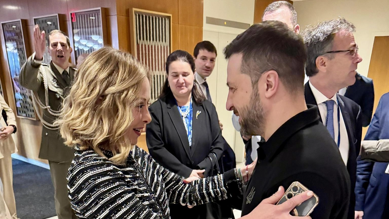 Meloni riceve Zelensky a Roma, al via l'incontro bilaterale