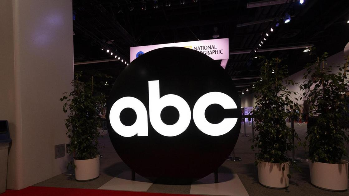 Abc Stephanopoulos patteggiano con Trump, pagano 15 milioni