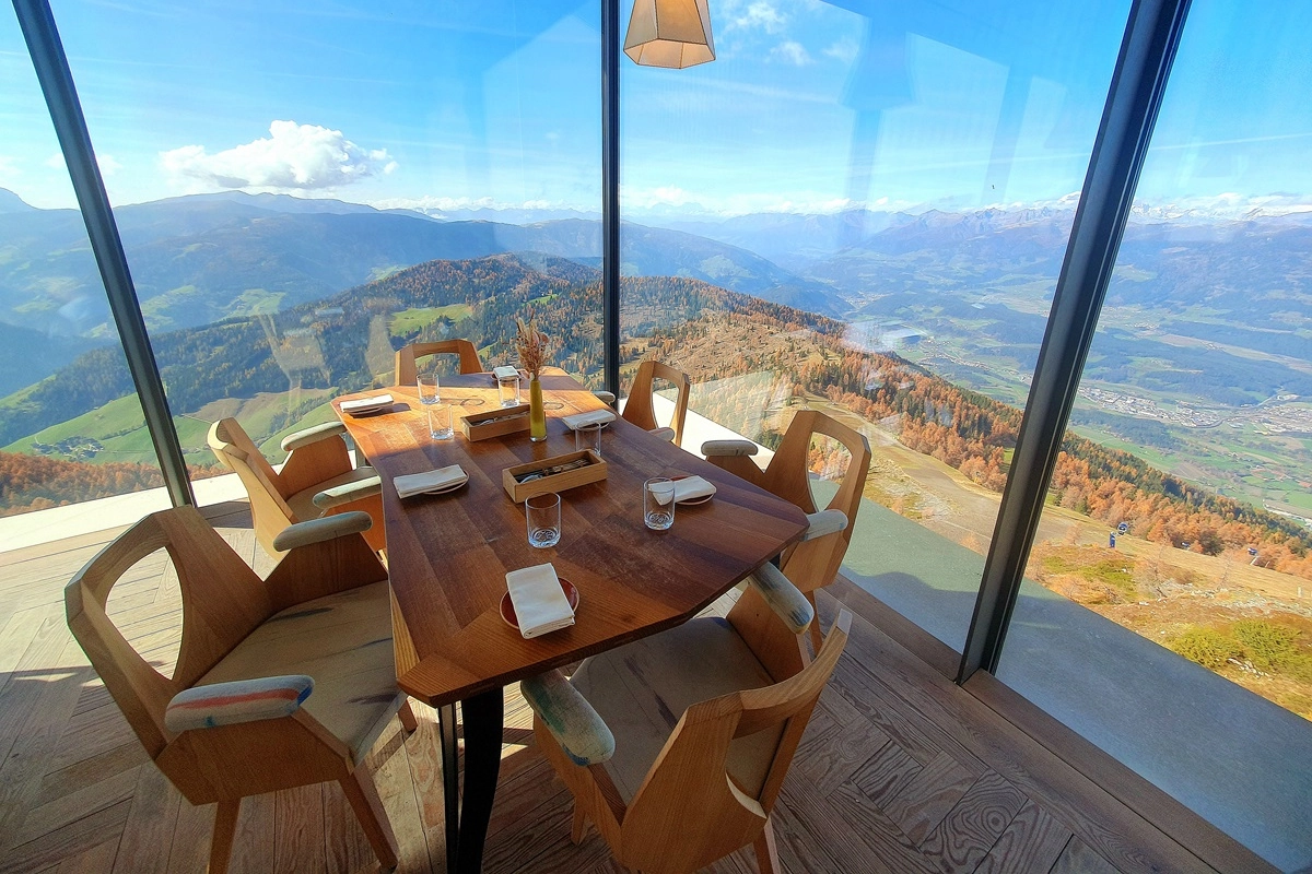 Vista sulle Dolimiti dall'AlpiNN - Food Space & Restaurant, dello chef 3 stelle Michelin N