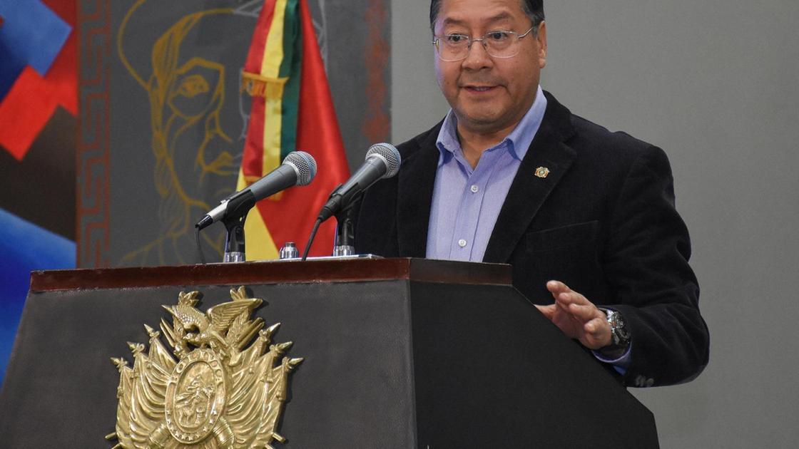 Presidente Bolivia denuncia movimenti non autorizzati esercito
