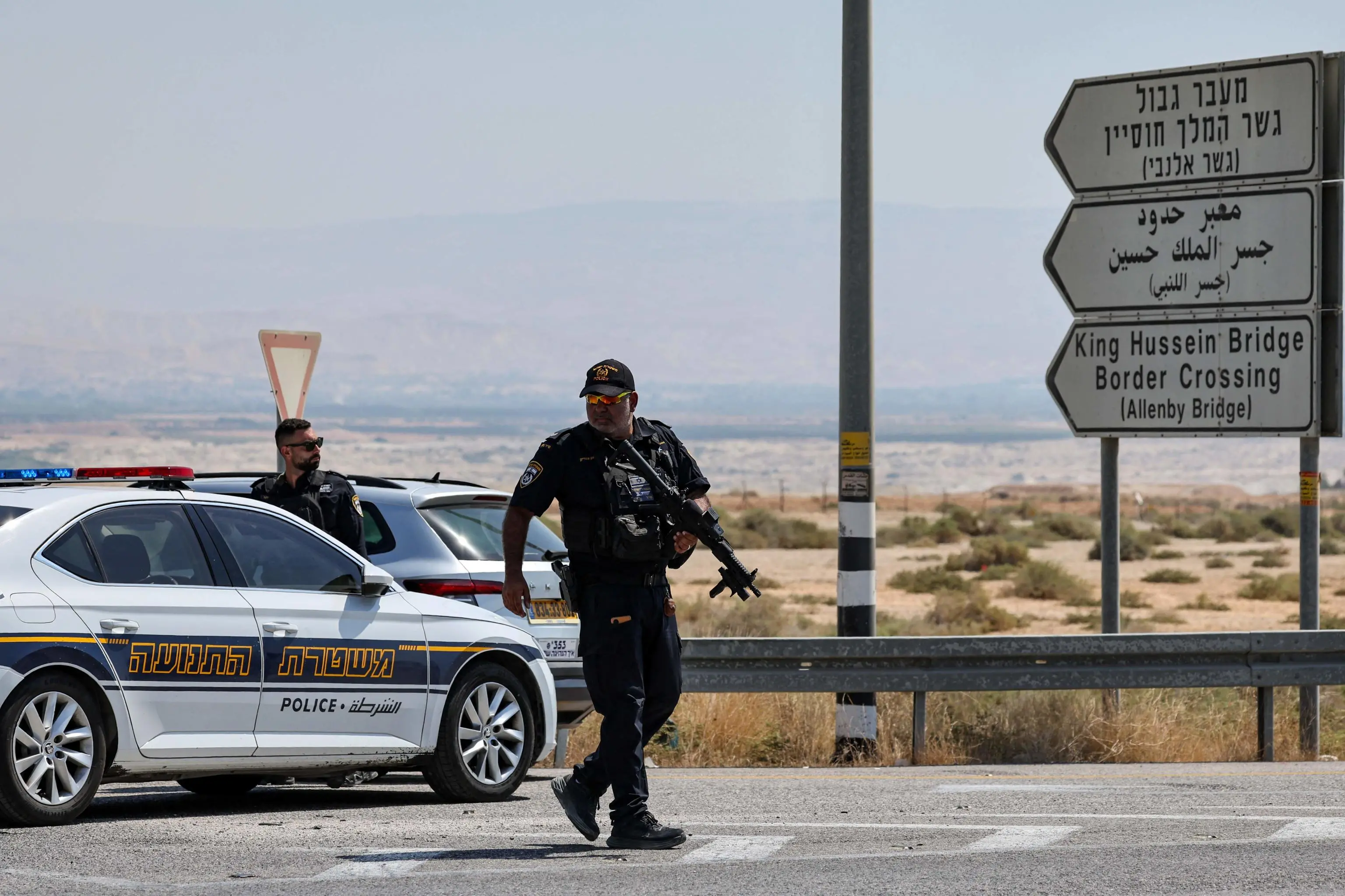 Israele diretta news, attentato Allenby: chiusi tutti i valichi di frontiera con la Giordania