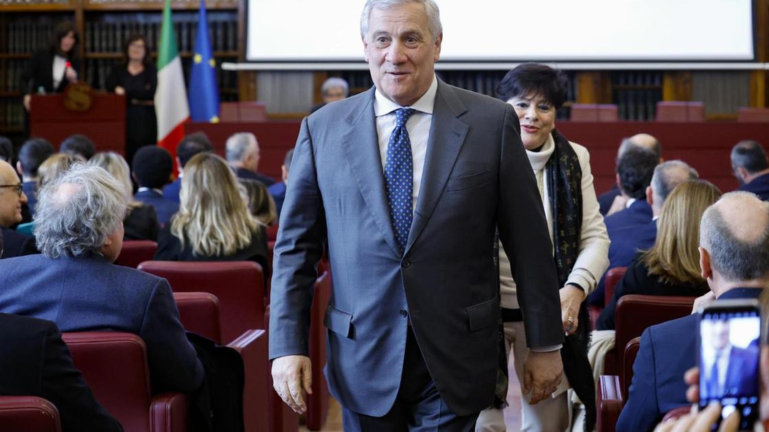 Tajani, nessuno vuol mettere toghe sotto controllo del governo