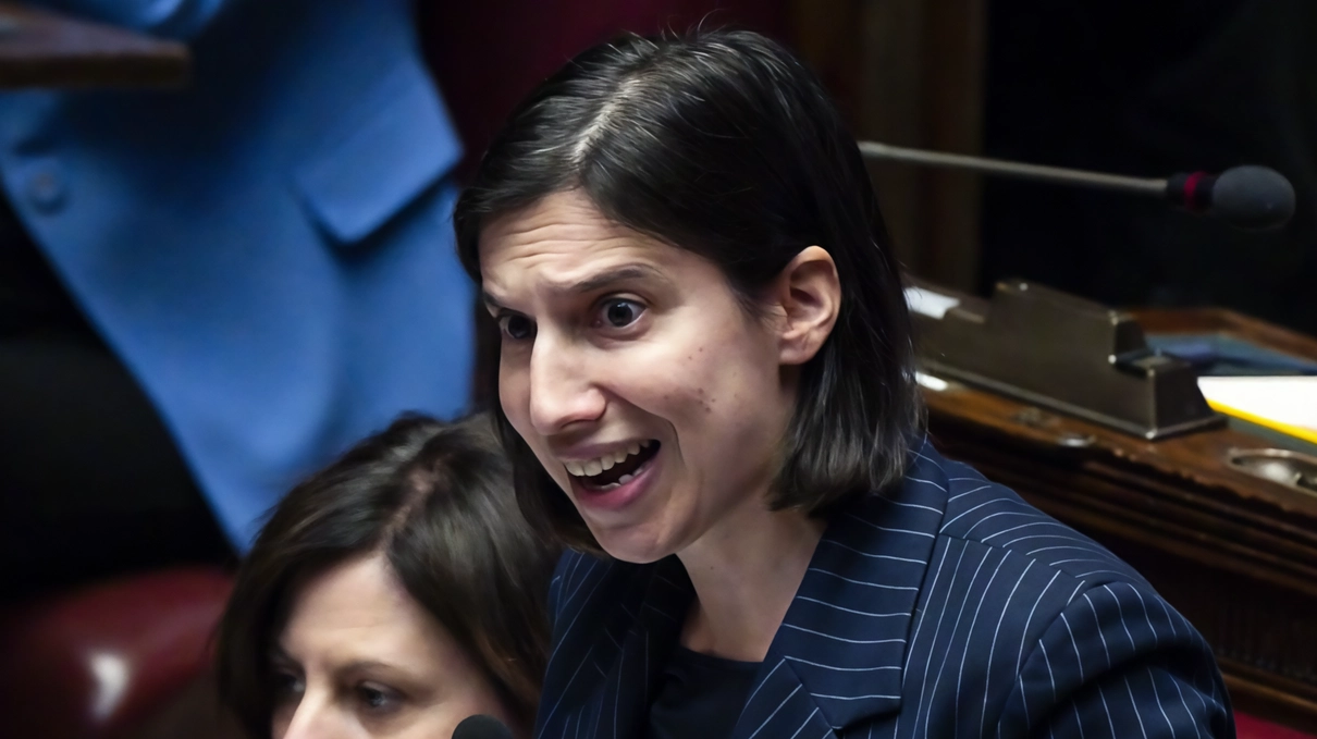 Elly Schlein, 39 anni, segretaria del Partito democratico, durante il suo intervento ieri alla Camera