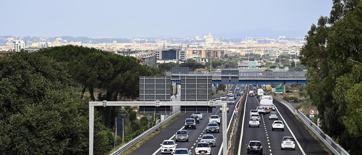 Intesa tra Autostrade per l'Italia e Renault per potenziare la ricarica rapida in Italia